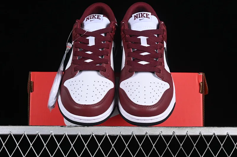 All categories Nk SB Dunk series Nk SB Dunk Low low-top sneakers Nk Dunk Low burgundy black SB low-top sports and leisure sneakers FJ4616-600